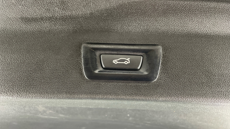 BMW X3 xDrive20i MHT M Sport 5dr Step Auto [Pro Pack] Petrol Estate